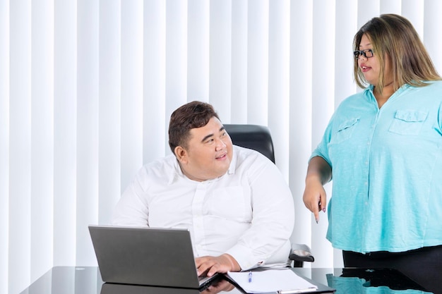 reduzir burnout recepção clinica - ilustra├º├úo 3